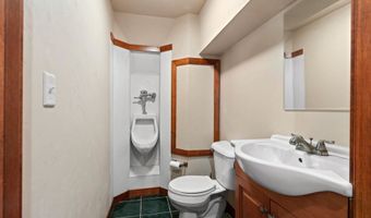 6050 N FRENCH Rd, Appleton, WI 54913