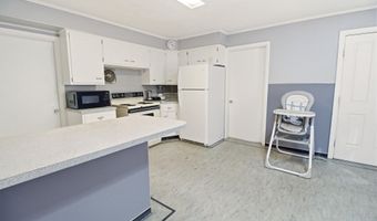 104 S Main St, Auburn, ME 04210
