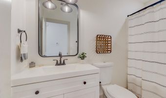 223 Sierra Dr SE B1, Albuquerque, NM 87108