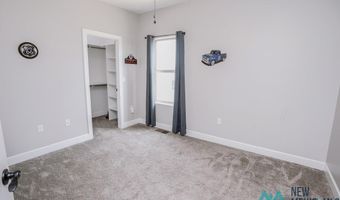 3721 Sapphire Dr, Carlsbad, NM 88220