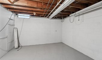 2219 N UNION St, Appleton, WI 54911
