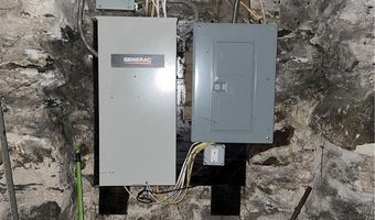 694 Hope St, Bristol, RI 02809