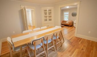 27 Princeton St, Bangor, ME 04401