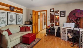 267 S Cove Rd, Burlington, VT 05401