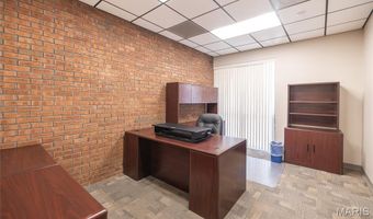 4436 Industrial Dr, Godfrey, IL 62002