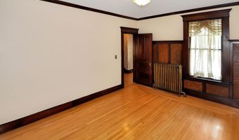 75 S Park St, Bangor, ME 04401