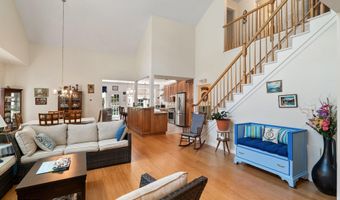 102 Sylvan Lake Blvd, Bayville, NJ 08721