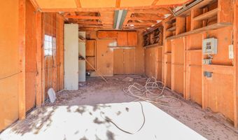 909 Catalina Ln, Alamogordo, NM 88310