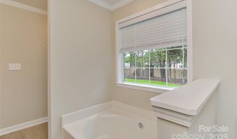 3325 Arboretum Vw, Charlotte, NC 28226