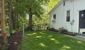 906 Dora Ln, Aurora, OH 44202