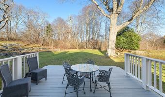 15 Hammersmith Rd 31A, Newport, RI 02840