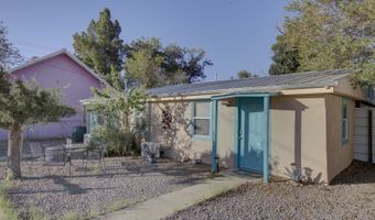 405 W Avenue E, Alpine, TX 79830
