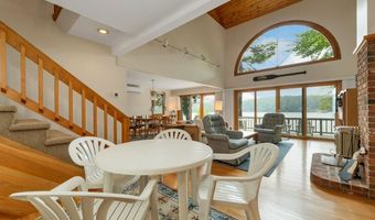156 Big Barndoor Is, Alton, NH 03810