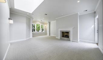 124 Manzanita St, Ashland, OR 97520