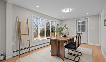 45 Valley View Dr, Cumberland, RI 02864