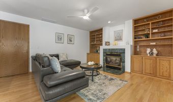8453 SW 181ST Ave, Beaverton, OR 97007