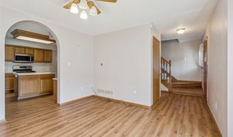 1340 Alderwood Dr, Altoona, IA 50009