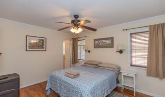 1221 S AUSTIN St, Amarillo, TX 79102