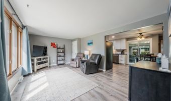 3030 N MORRISON St, Appleton, WI 54911