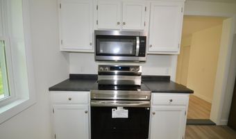 361 Belmont Ave, Belfast, ME 04915