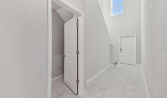 5452 RAINWOOD MEADOWS Dr, Apollo Beach, FL 33572