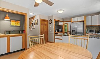 189 Wolf Rock Rd, Exeter, RI 02822