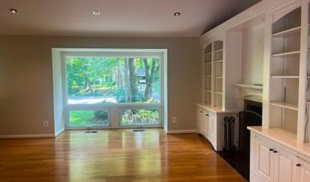 9 PERSIMMON Ct, Bethesda, MD 20817