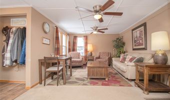 1133 Prairie St, Adel, IA 50003