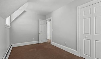 9 Gardner Ave, Cranston, RI 02910