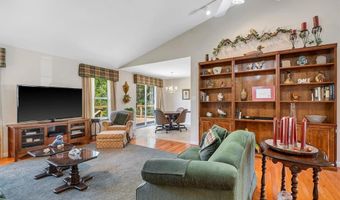 2743 Pomme Meadows Dr, Arnold, MO 63010