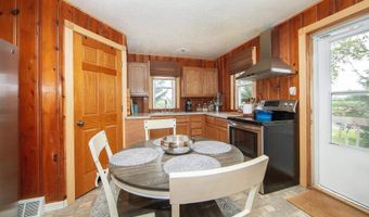 403 S Cherry St, Allison, IA 50602