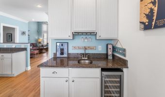 40160 SALT MEADOW Dr, Fenwick Island, DE 19944