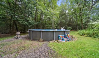13 Holly Hill Dr, Amherst, NH 03031
