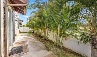 460 Kamaaha Ave 17, Kapolei, HI 96707