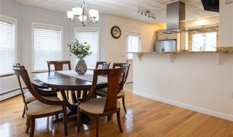 34 Shore Rd, East Providence, RI 02915