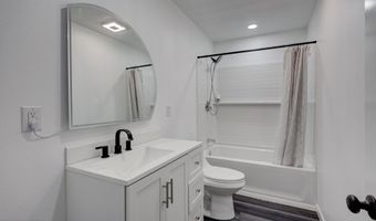 112 Orchard St, Alba, MO 64830