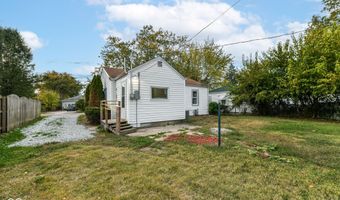 912 Crescent Dr, Anderson, IN 46013