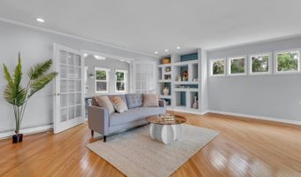 211 N PINDELL Ave, Annapolis, MD 21401