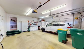 1401 Martin Rd, Albert Lea, MN 56007