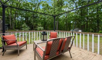 14 Jackson Schoolhouse Rd, Glocester, RI 02814