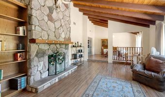 25980 Forest Dr, Escondido, CA 92026