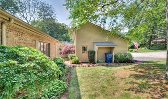 123 Pine Glen Dr, East Greenwich, RI 02818