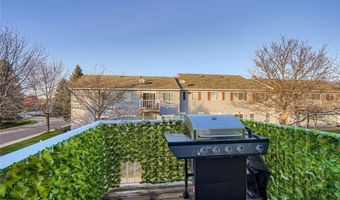 6887 Folkestone Rd 712, Apple Valley, MN 55124