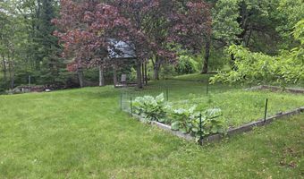 1073 Upper Dummerston Rd, Brattleboro, VT 05301