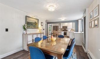 61 Harlem St, East Providence, RI 02916