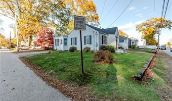 122 New Rd, East Providence, RI 02916