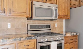 3070 Carolyn Ln, Ammon, ID 83406