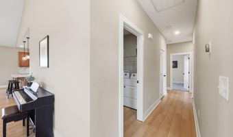 806 River Dr, Blaine, TN 37709