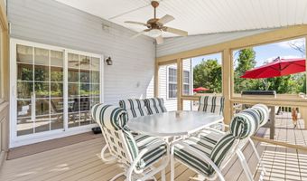5 Overlook Ct, Bayville, NJ 08721