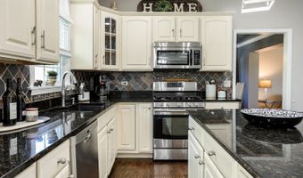 3741 Persimmon Dr, Algonquin, IL 60102
